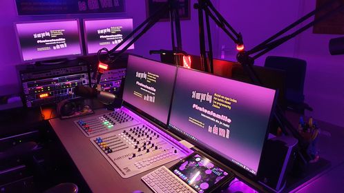 Choosing the Right “On Air” Light for Your Studio