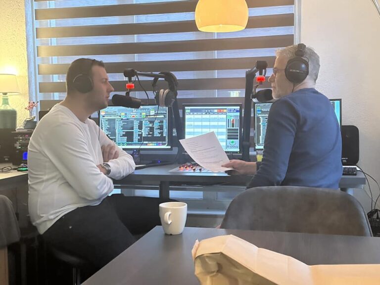 The Importance of “On Air” Lights in Modern Broadcasting
